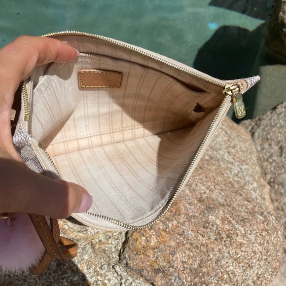 Louis Vuitton Damier Azur pouchette - Picture 11 of 12